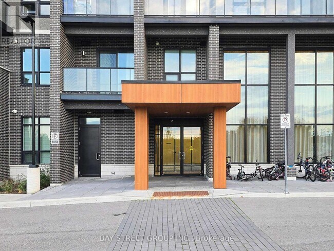 Photo - 9700 Ninth Line Unit 323