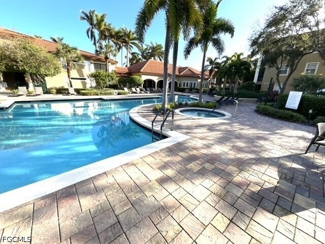 Photo - 8870 Colonnades Ct W Unit 337