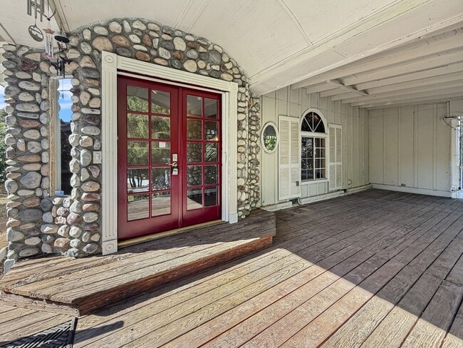 Photo - 3053 Quail Rd