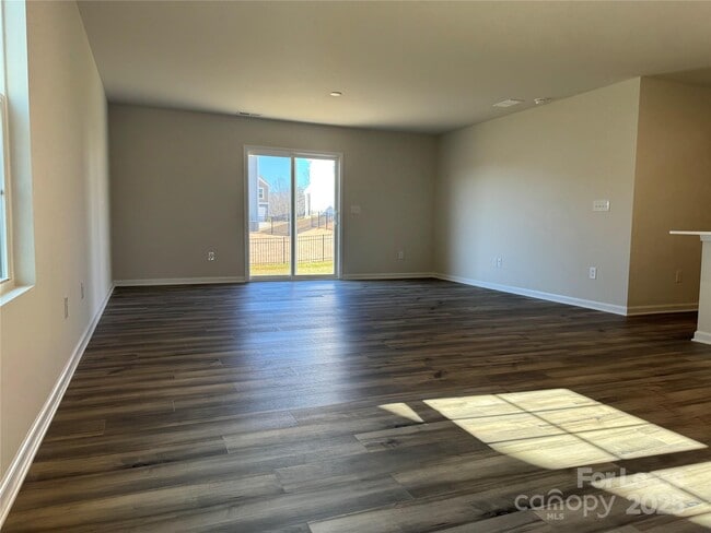 Photo - 193 Brentwood Dr