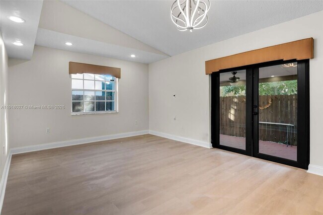 Photo - 9532 SW 154th Pl