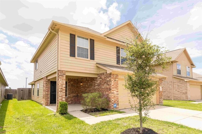 Photo - 5515 Long Arbor Ln