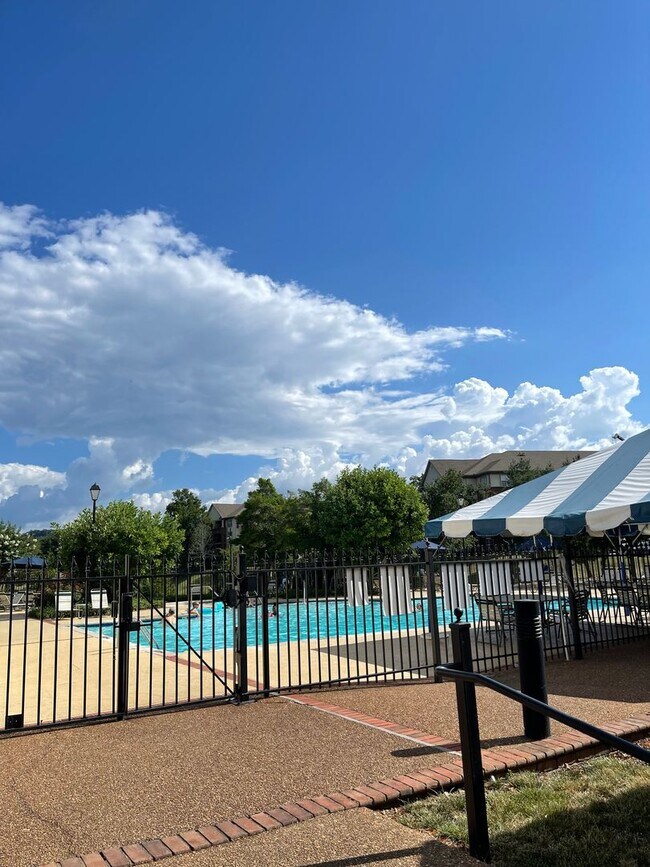 Burton Hills/ Green Hills - Burton Hills/ Green Hills Condo