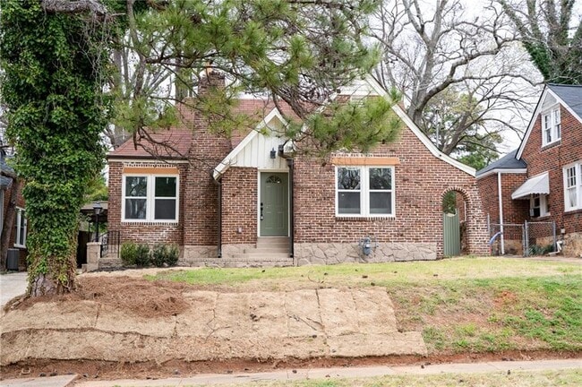 Photo - 1395 Winburn Dr