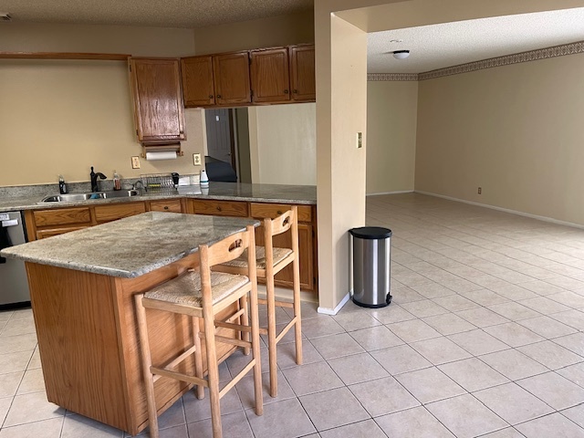 Kitchen and Living Room - 4823 Fern Lk House