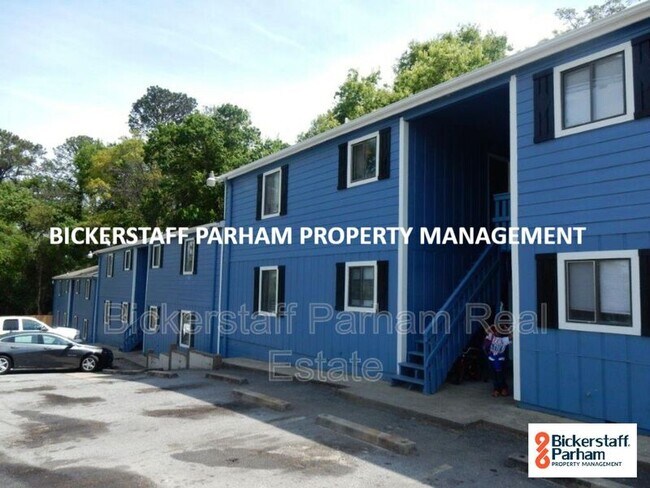 Photo - 5200 Armour Rd