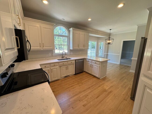 Photo - Fantastic Angier Home