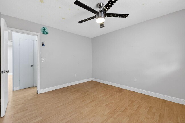 Photo - 6219 SW 20th Ct