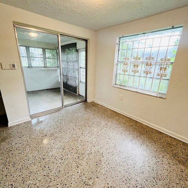 Photo - 3107 Chipco St