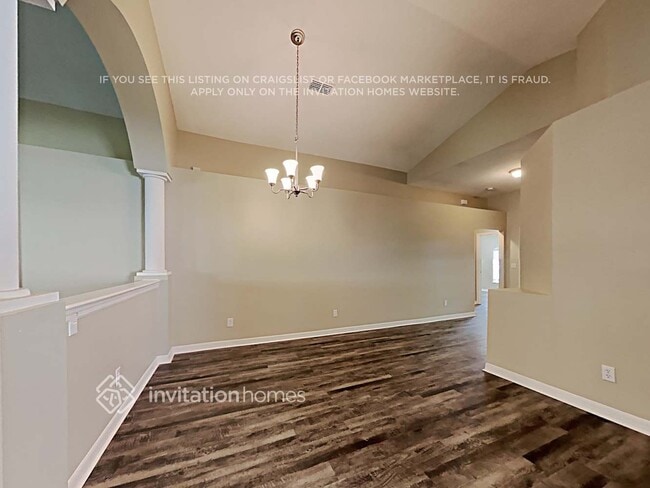 Photo - 2384 Barons Ct