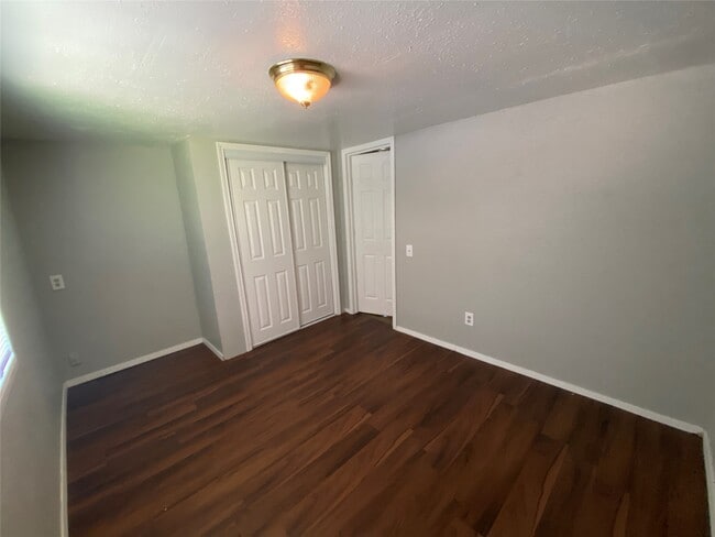 Photo - 109 Birchwood Dr