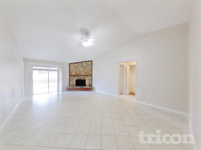 Photo - 711 Climate Dr