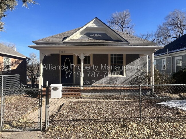 Photo - 743 N Walnut St