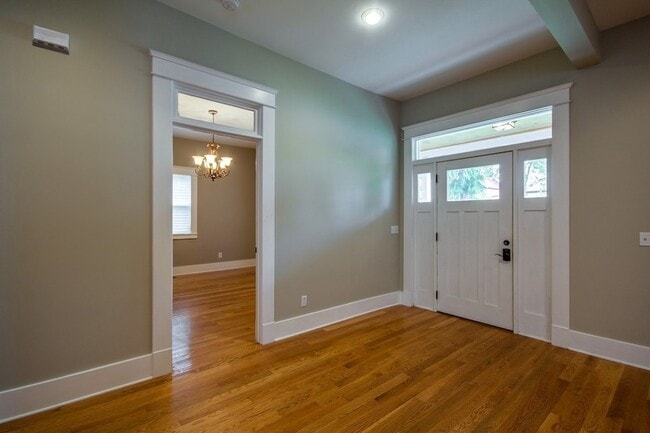 Photo - 5106 Indiana Ave