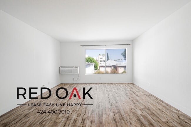 Building Photo - 1522 N Formosa Ave Unit 217