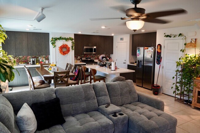 Photo - 131 Barringswell Ave