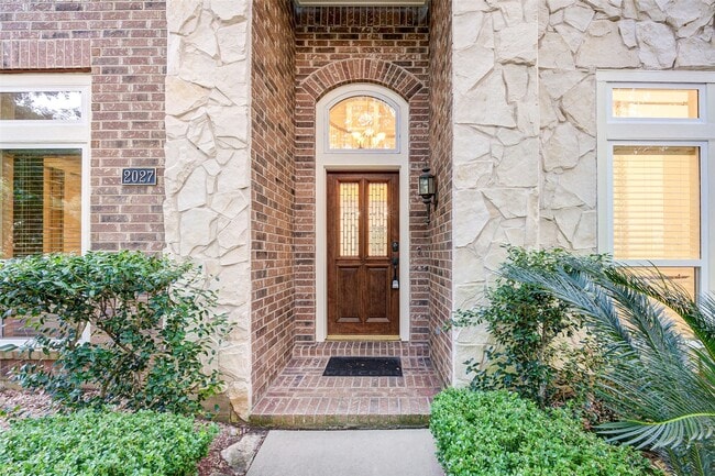 Photo - 2027 Westshore Dr