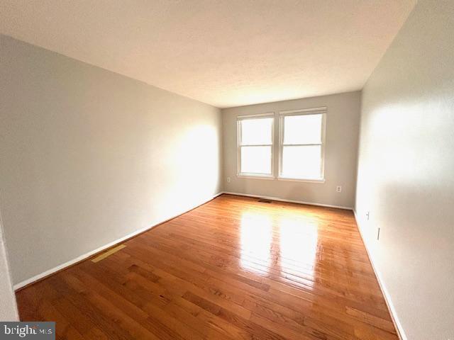 Photo - 526 Palmtree Dr