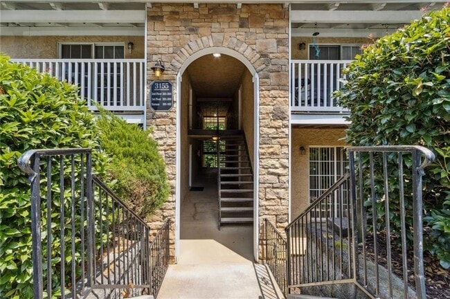 Photo - 3155 7 Pines Ct NW Unit 303