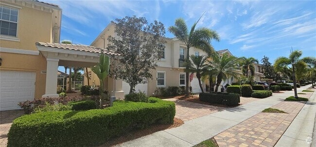 Building Photo - 1655 Burgos Dr Rental