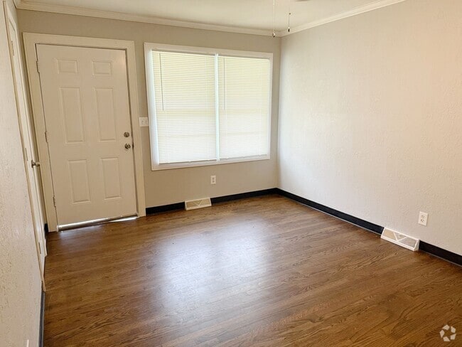 Building Photo - 1021-1021 S Appleton Ave Unit 1021 Rental