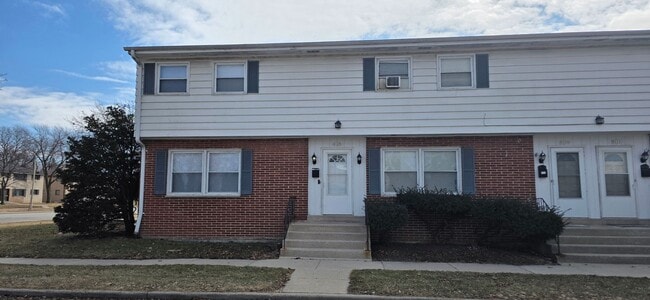 Building Photo - 5777 N 91st St Unit 9103