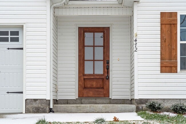 Photo - Pet Friendly Three Bedroom with Bonus!