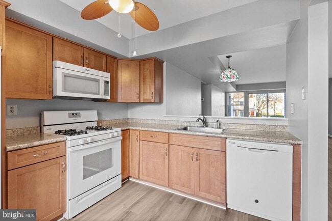 Photo - 387 Independence Dr