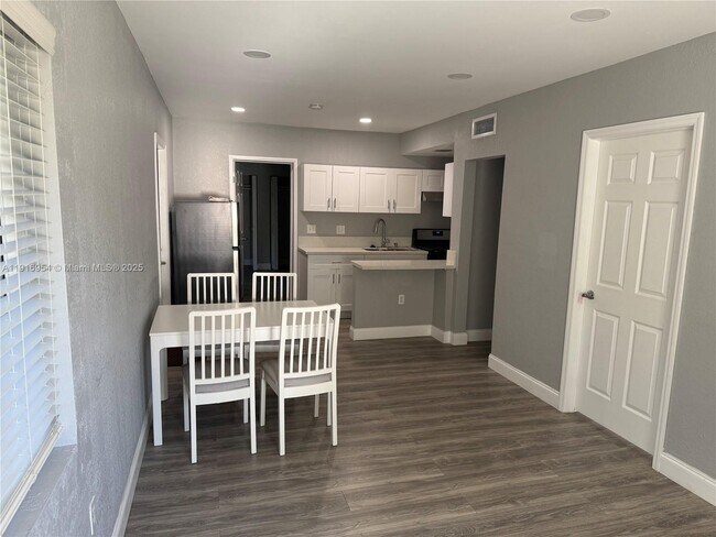 Photo - 291 NE 112th St Unit 291