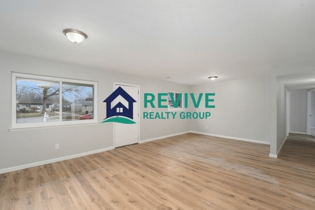 Photo - 27275 Barbara Ct