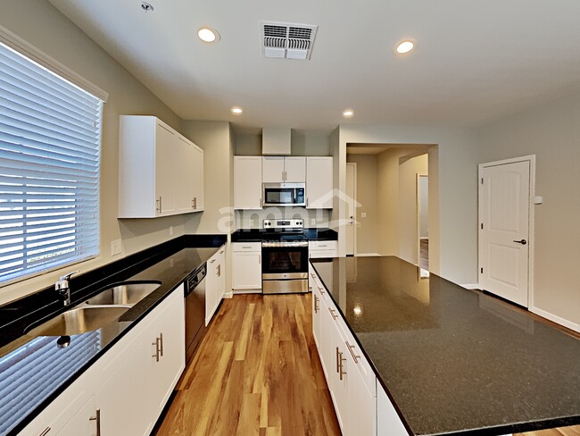 Photo - 20699 W Point Ridge Rd