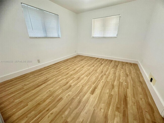 Photo - 1518 Garfield St Unit Rear