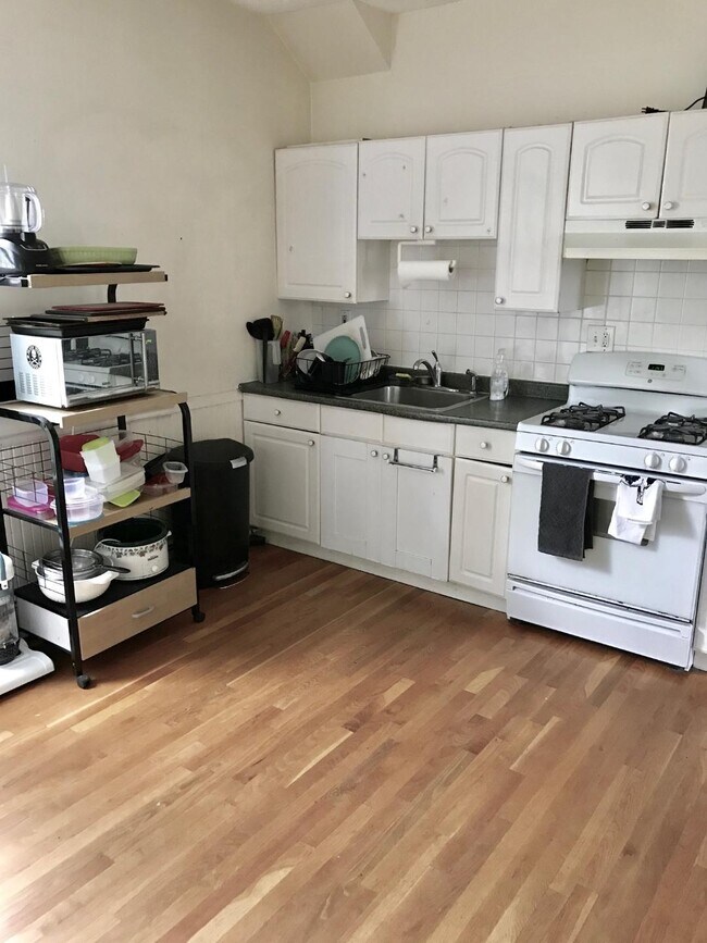 Photo - 5 Buckley Ave