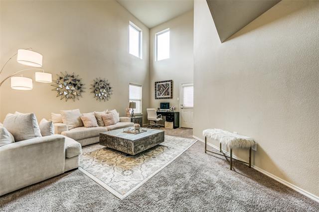 Photo - 1774 Pioneer Way