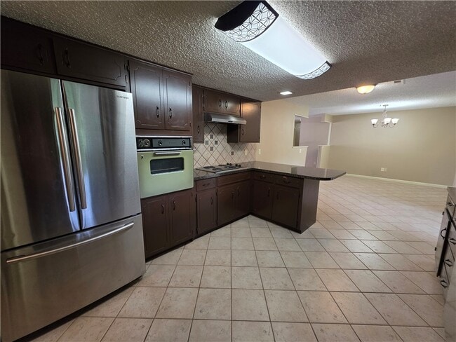 Photo - 1806 Lawrence St
