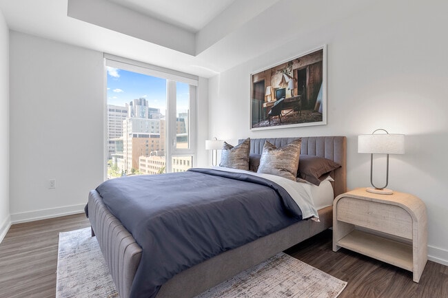 Photo - Gerrard West