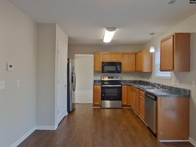 Photo - 732 Elderberry Ln