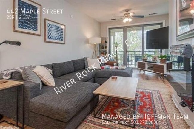 Photo - 442 Maple St