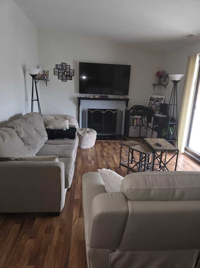 Photo - 9950 Treetop Dr Unit 340S