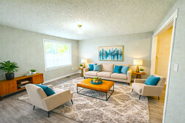 Photo - 2015 W Wilkins St