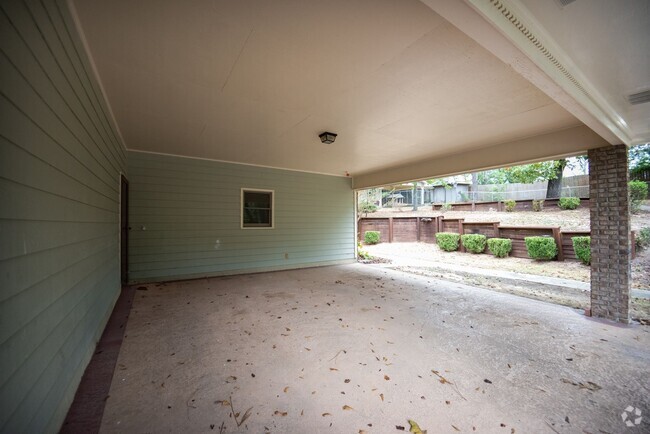 Building Photo - 7007 Dorsey Dr Rental