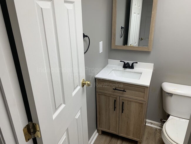 Photo - 1173 Navaho Dr