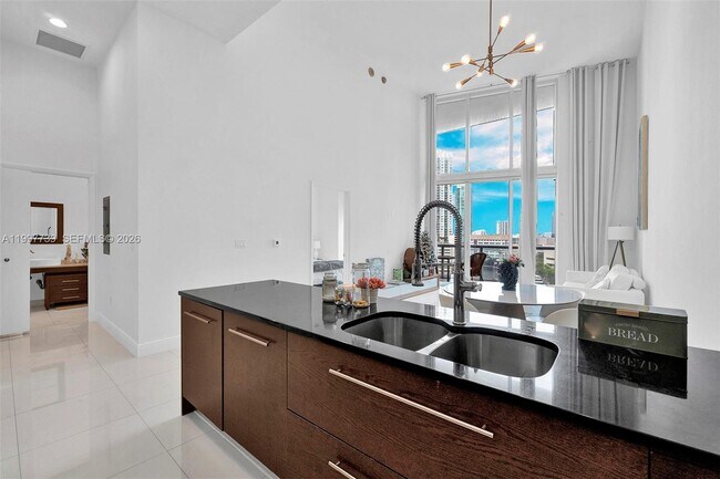Photo - 465 Brickell Ave Unit 1406