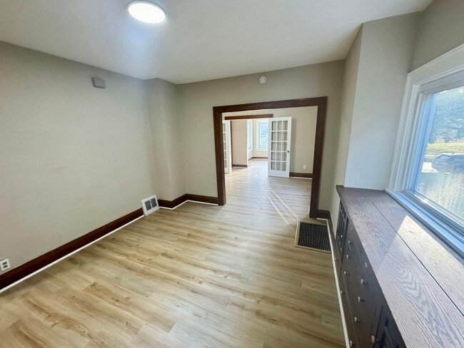 Photo - 3901 Berkeley Dr Unit 1 (Lower)