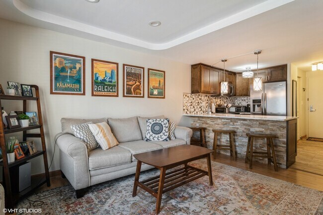 Photo - 1221 N Dearborn St Unit 207N