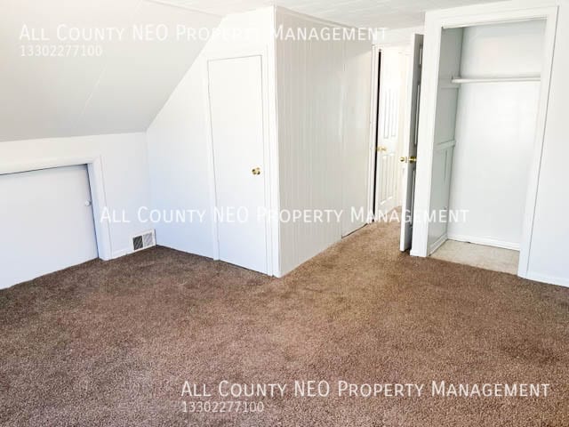 Photo - 27081 Farringdon Ave