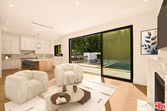 Photo - 4539 Longridge Ave