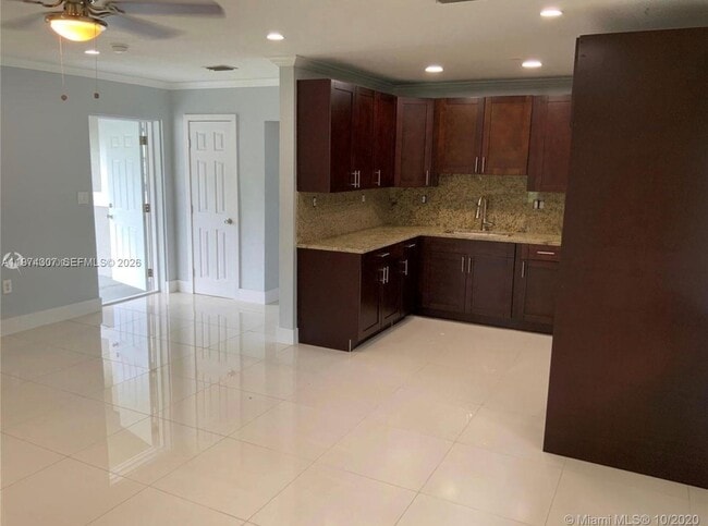 Photo - 1106 NW 18th Ct