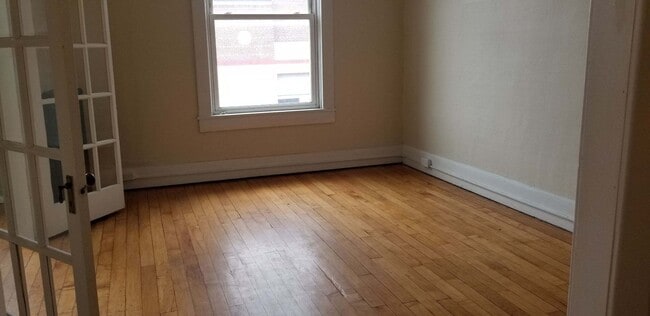 Photo - 210 S Michigan Ave Unit B