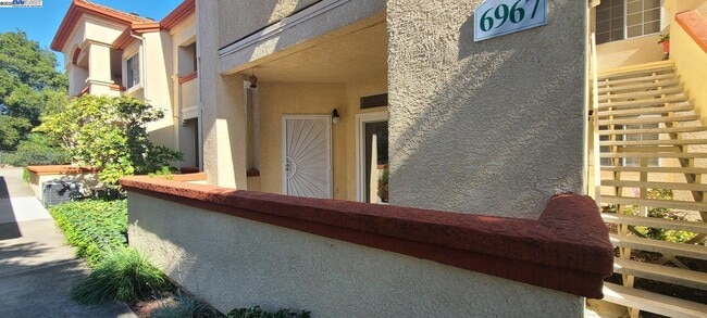 Photo - 6967 Stagecoach Rd Unit D